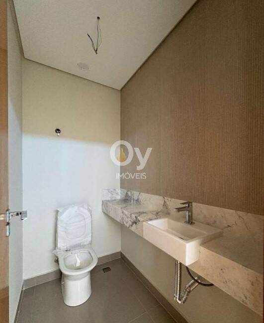 Vende Casa Térrea 3 Suítes no Colinas do Paratehy