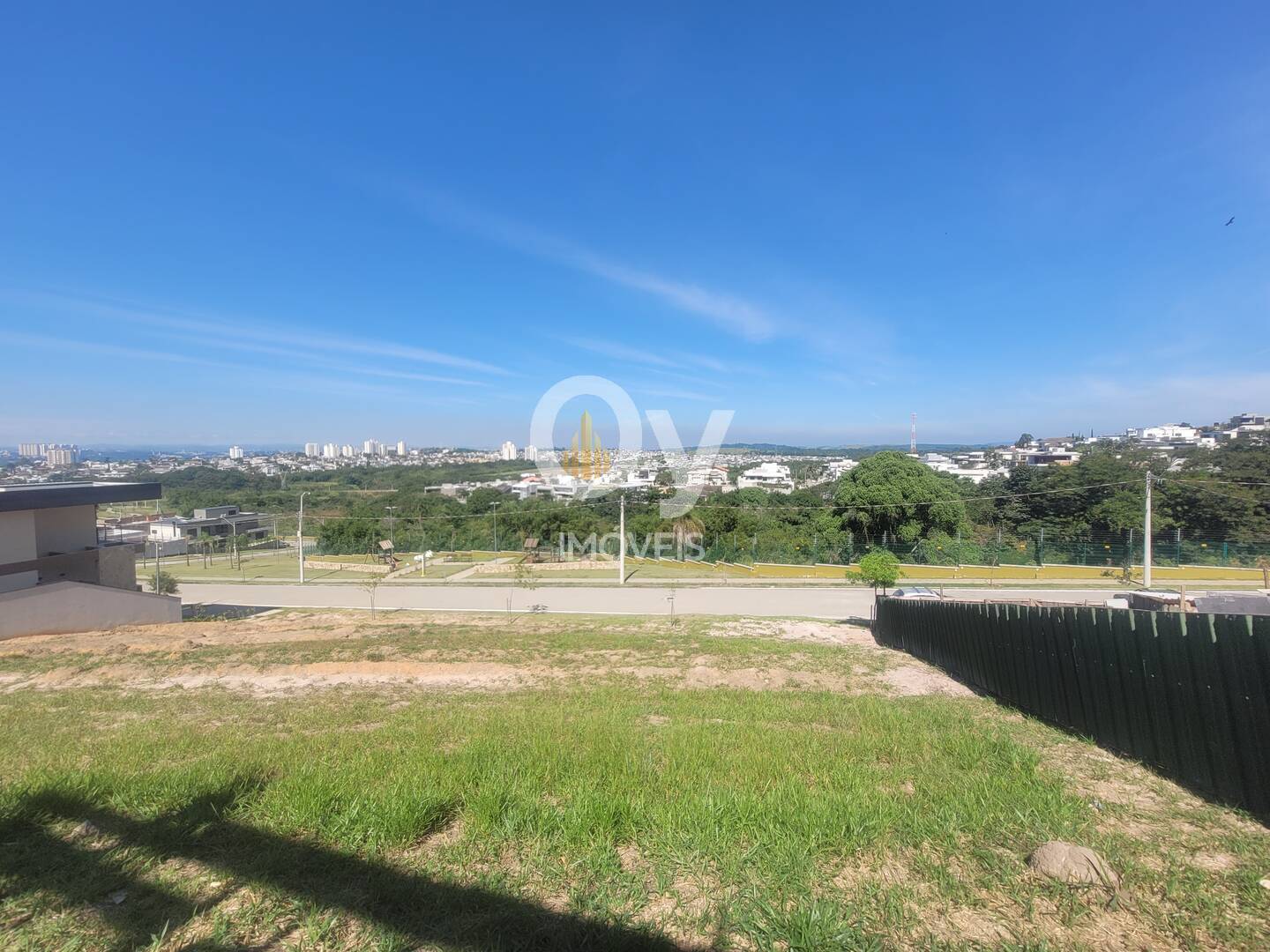Terreno com Vista Livre à Venda no Condomínio Terras Alpha – Urbanova