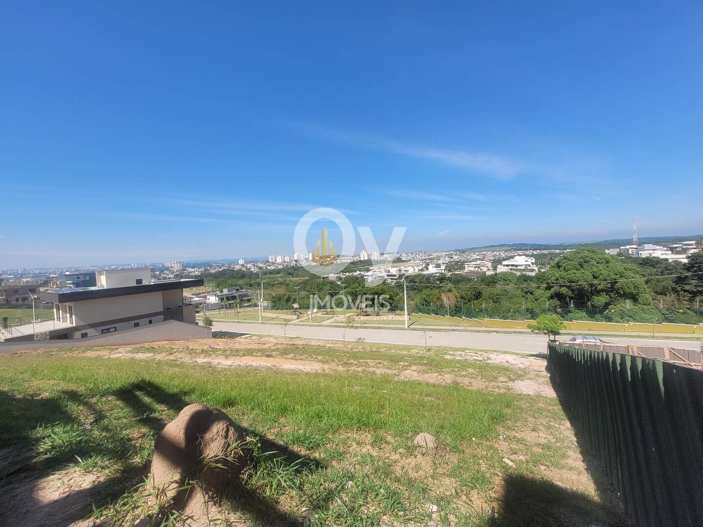 Terreno com Vista Livre à Venda no Condomínio Terras Alpha – Urbanova