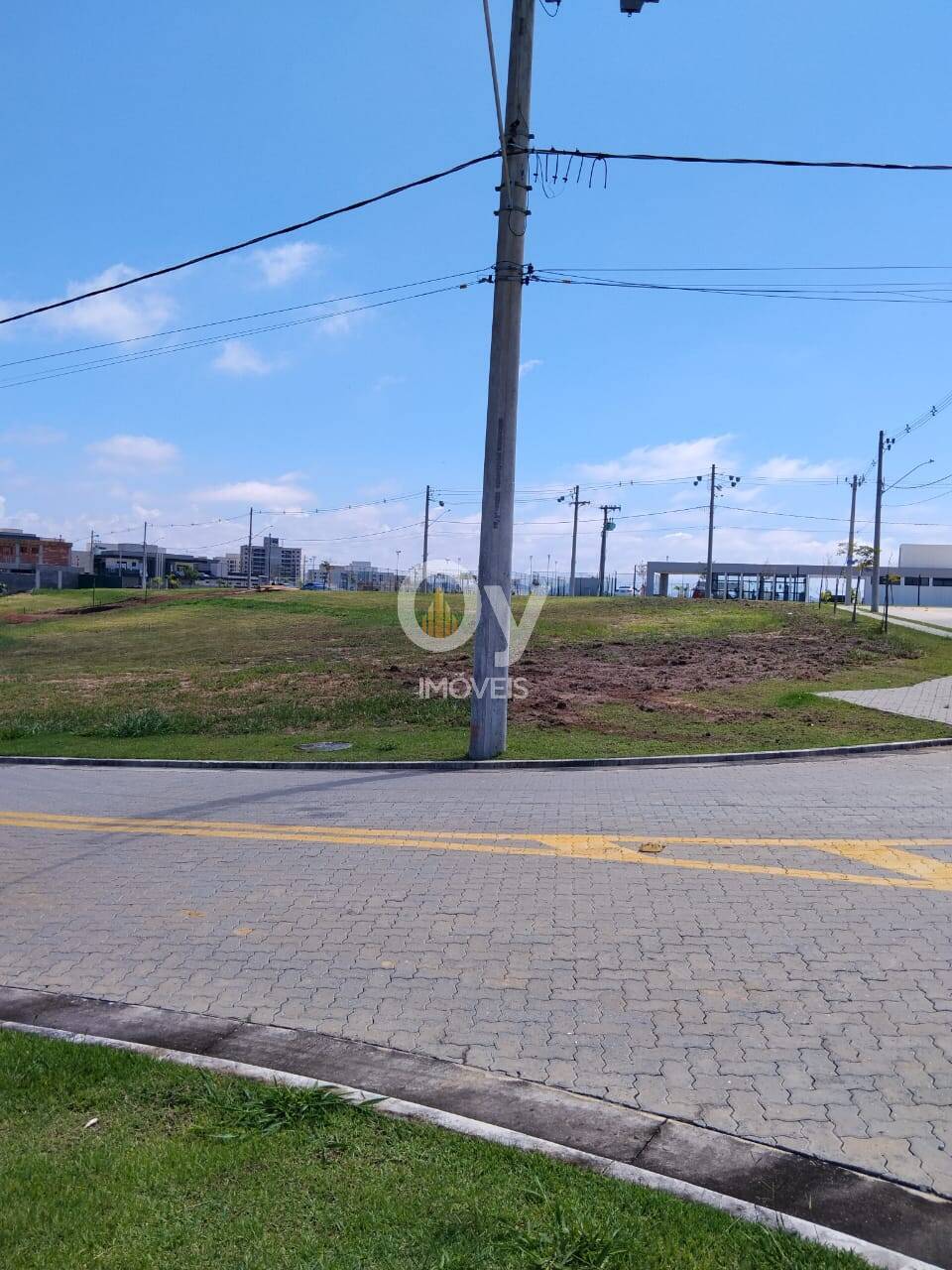 Terreno de Esquina no Terras Alpha Urbanova – 378 m²