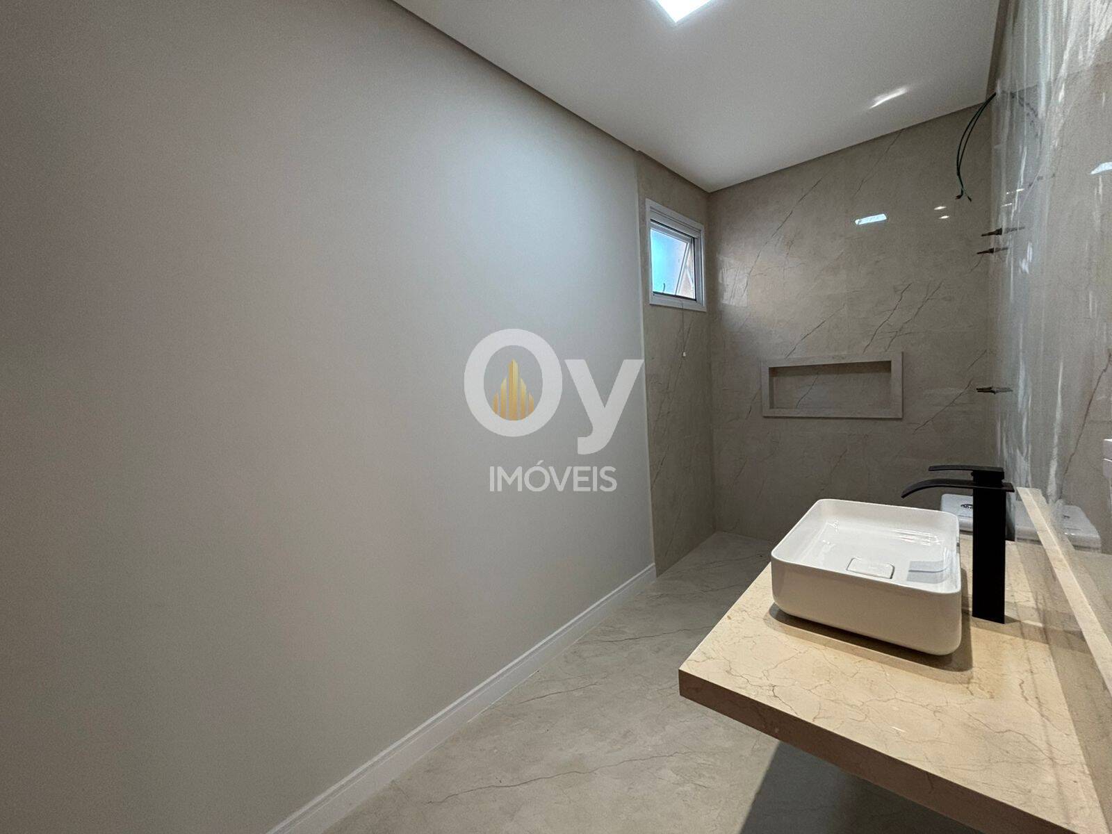 Sobrado condomínio Mônaco | 4 Suítes | 451m² T - 300m² C | 2 Vagas
