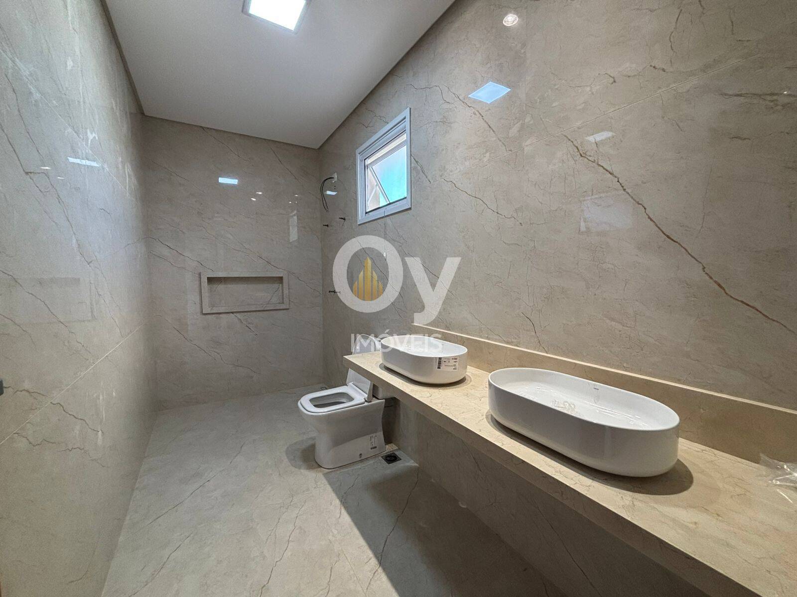 Sobrado condomínio Mônaco | 4 Suítes | 451m² T - 300m² C | 2 Vagas