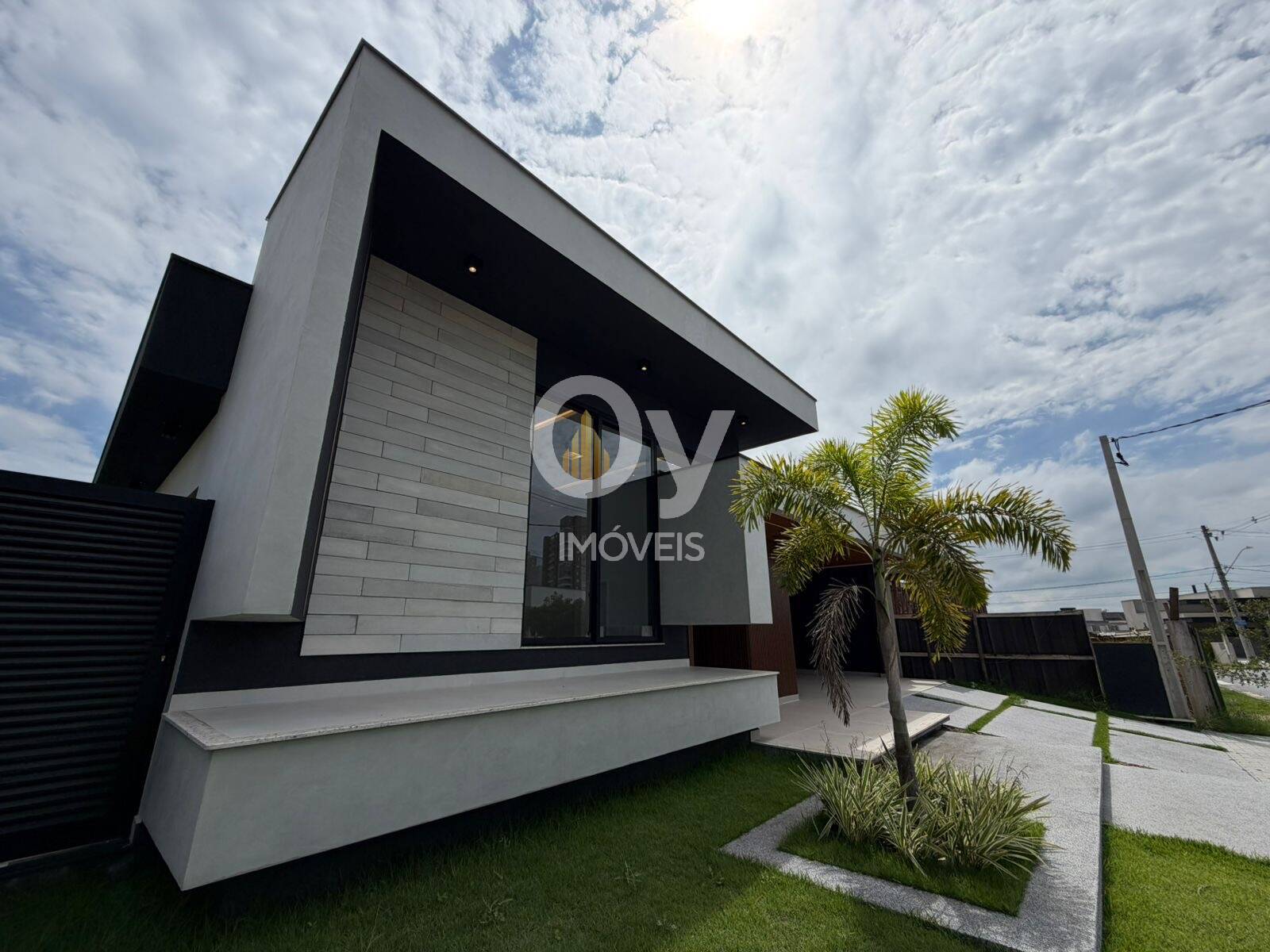 casa térrea em condomínio com 4 suítes no Urbanova em São José dos Campos