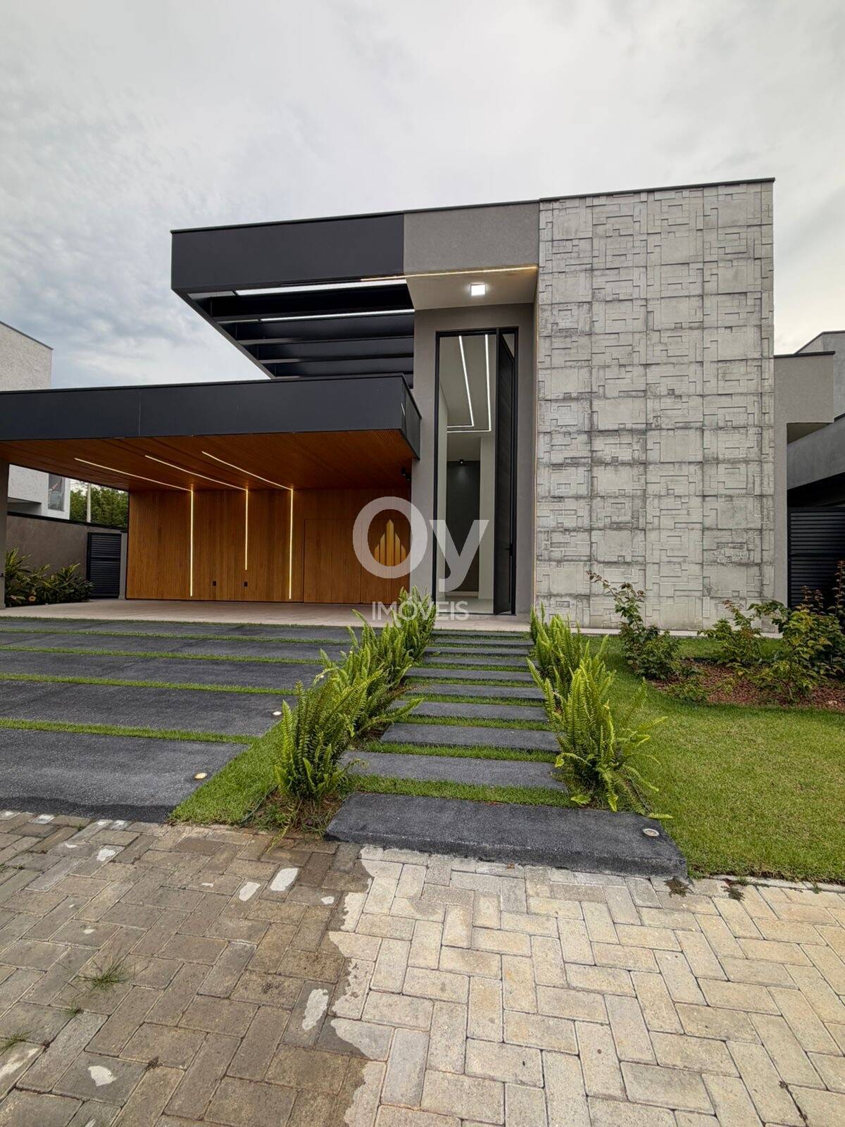 Casa 4 Suítes no Urbanova SJCampos | Venda ou Locação