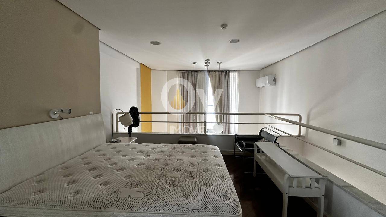 Flat Duplex Mobiliado e Decorado à Venda - Com 70m2 - 1 dormitório