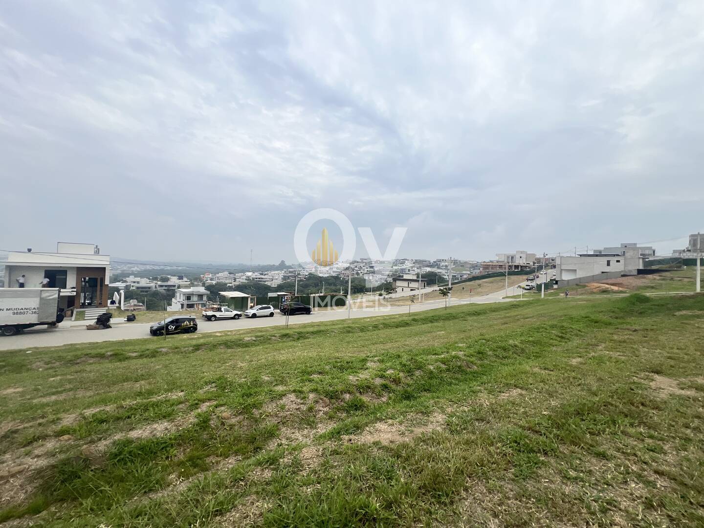 TERRENO À VENDA NO TERRAS ALPHA | URBANOVA | 330 m² COM LEVE ACLIVE
