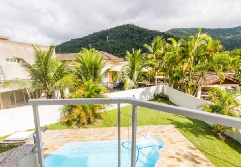 Casa á Venda no Condomínio Costa Verde Tabatinga