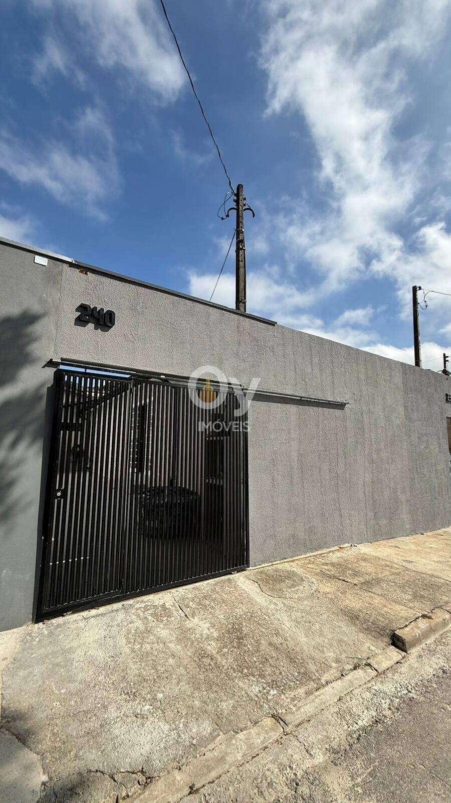 Casa 3 dormitórios para locação próximo a Embraer