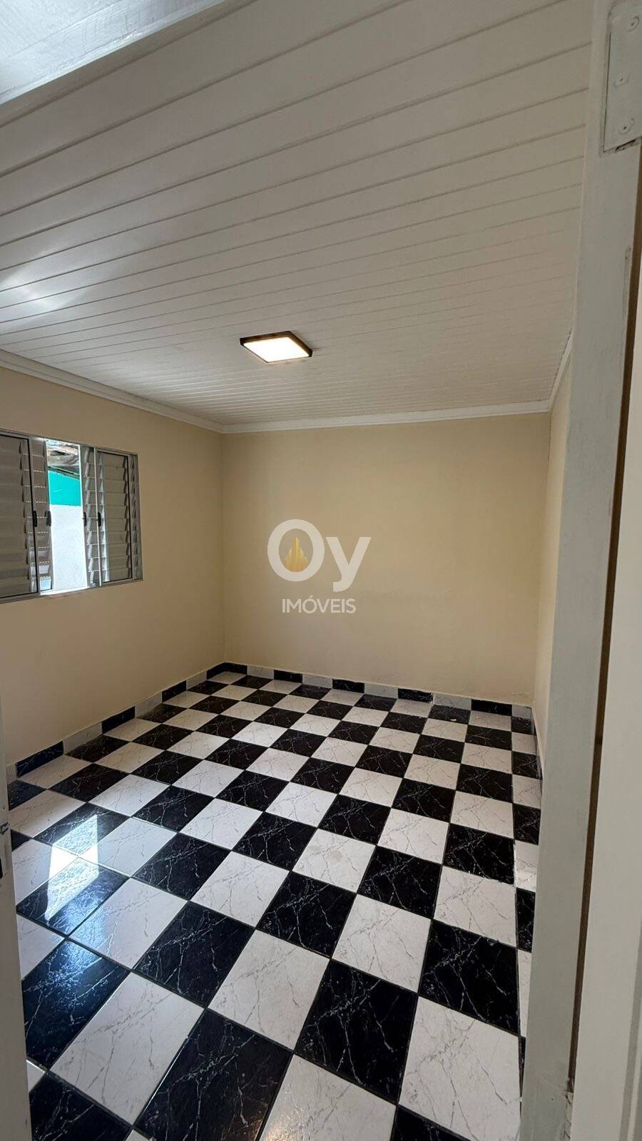 Casa 3 dormitórios para locação próximo a Embraer