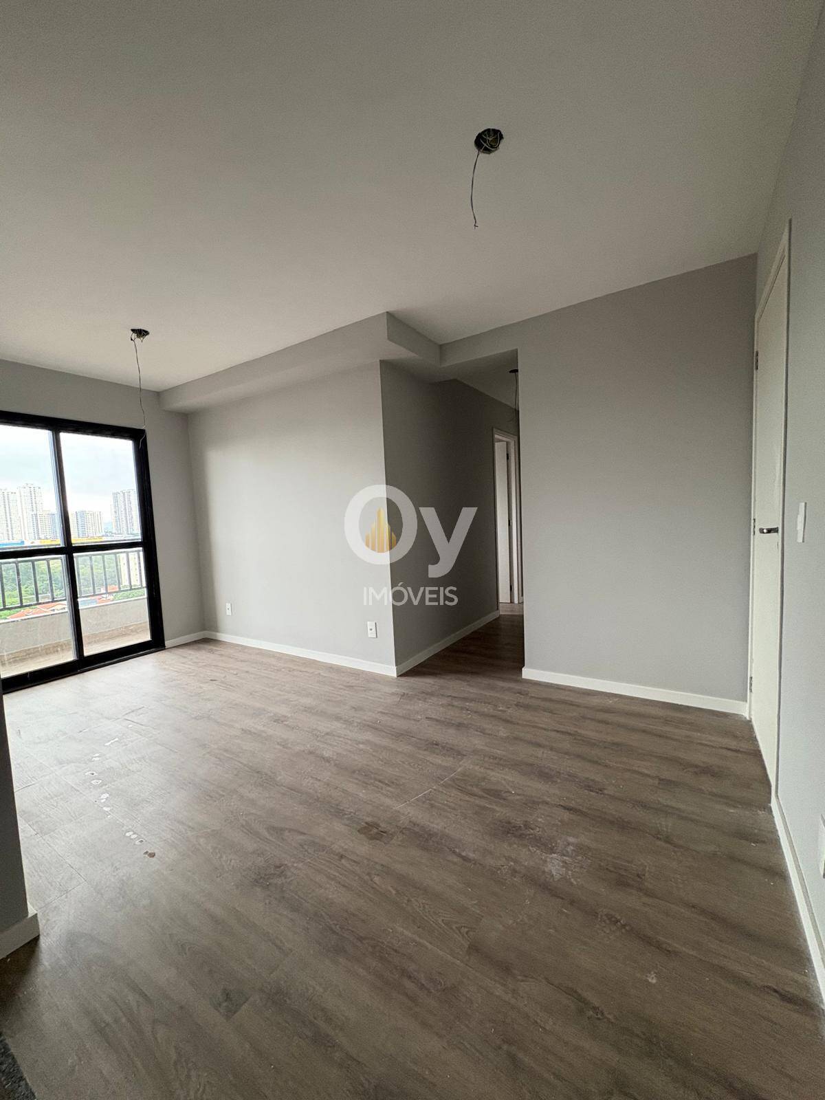 Apartamento com suíte e varanda gourmet no Palmares Boulevard