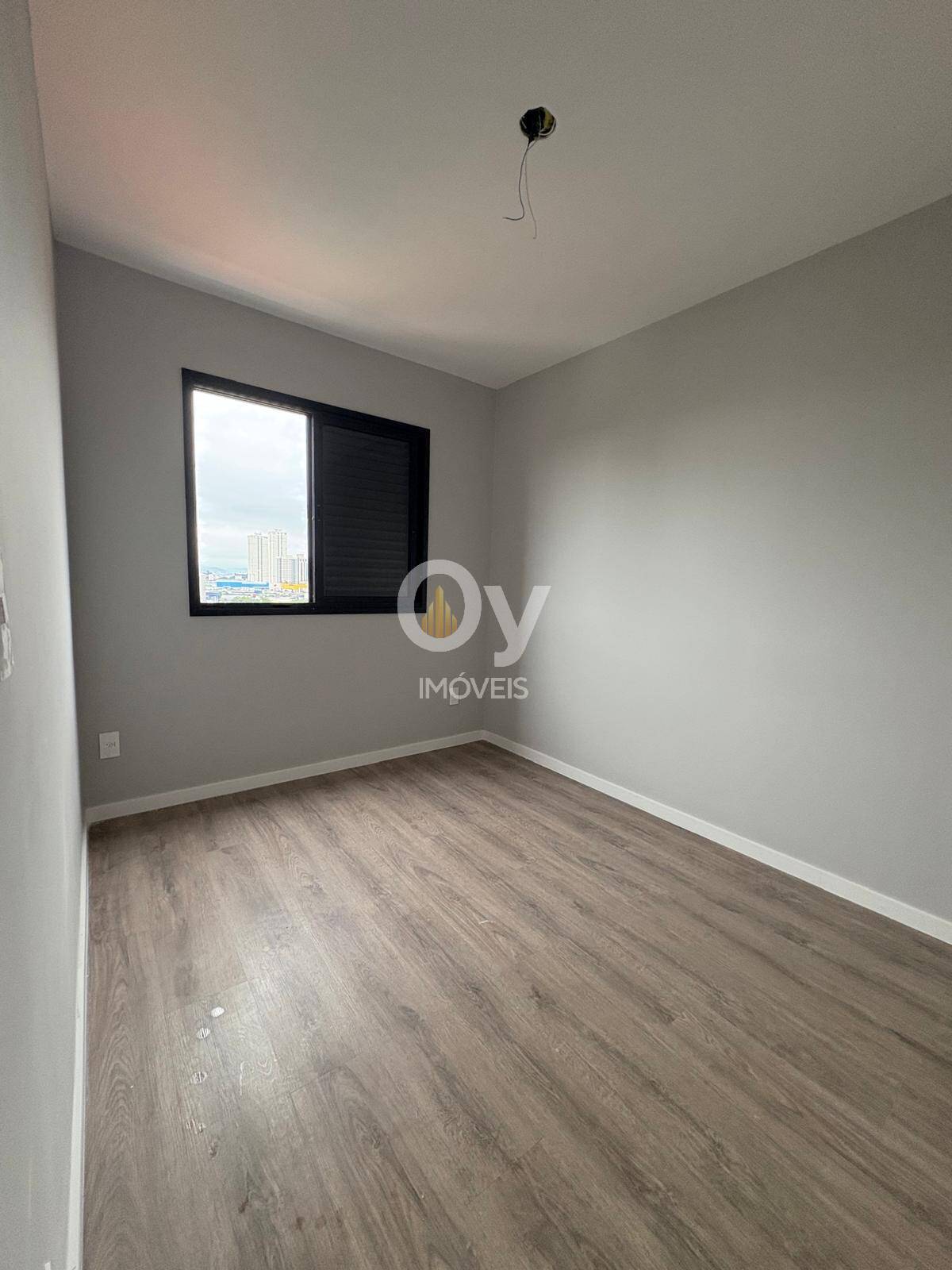 Apartamento com suíte e varanda gourmet no Palmares Boulevard