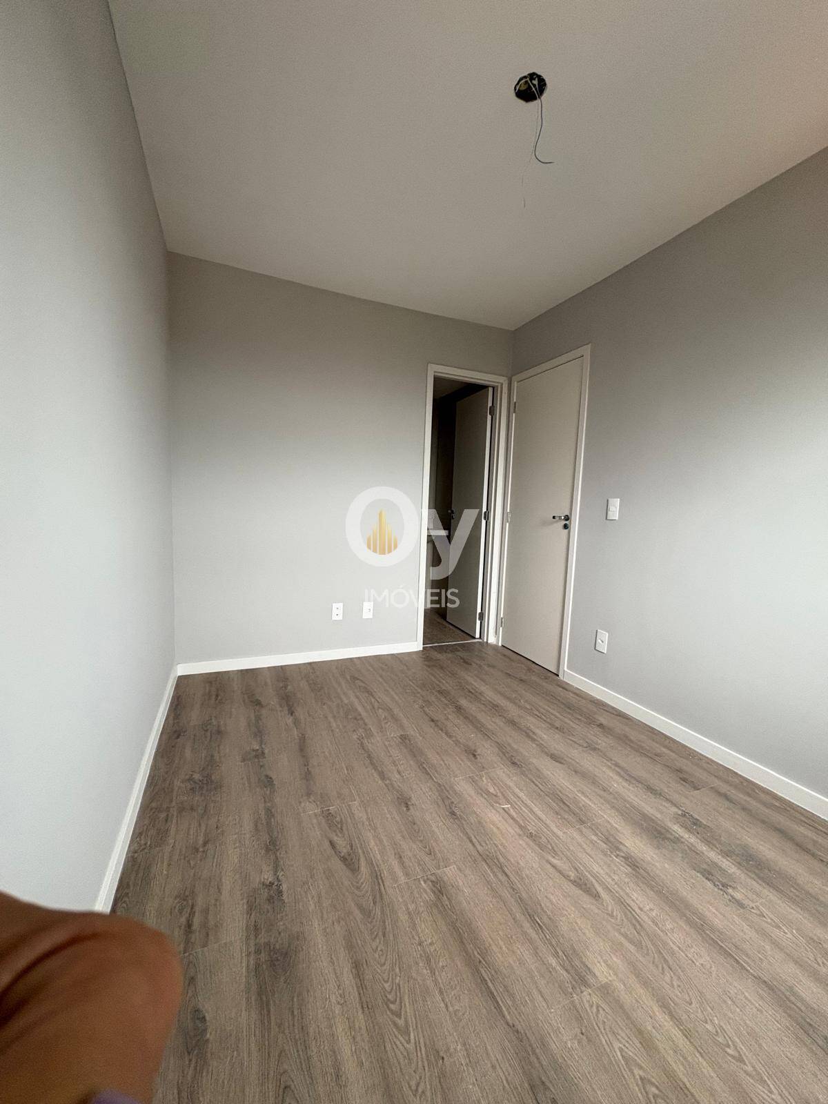 Apartamento com suíte e varanda gourmet no Palmares Boulevard