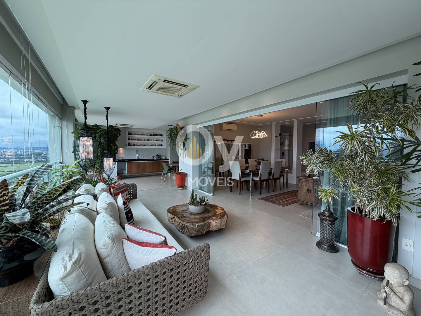 Apartamento 259m no Belvedere – Jardim das Colinas | Vista Livre | 4 suítes