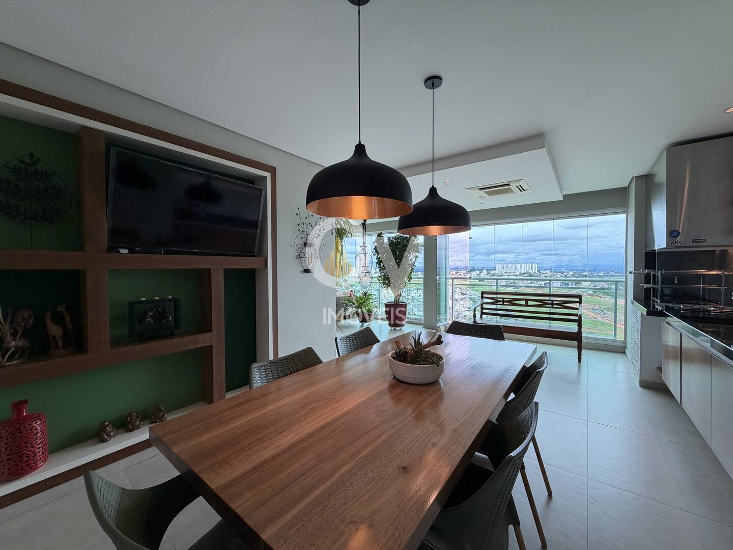 Apartamento 259m no Belvedere – Jardim das Colinas | Vista Livre | 4 suítes