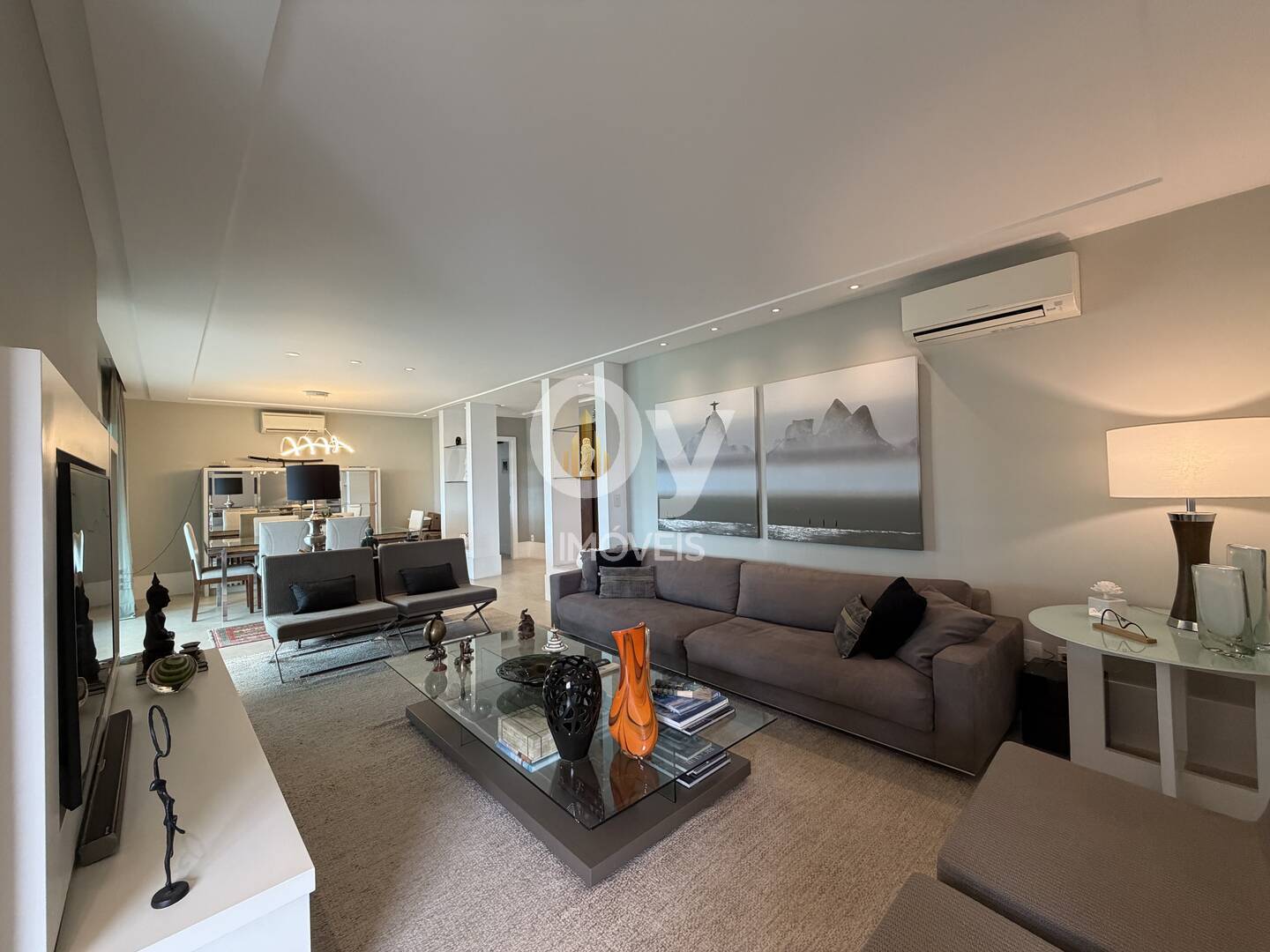 Apartamento 259m no Belvedere – Jardim das Colinas | Vista Livre | 4 suítes