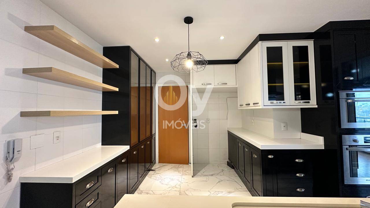Celebrity Vila Ema | 147 m² | 3 Suítes | Mobiliado com Planejados