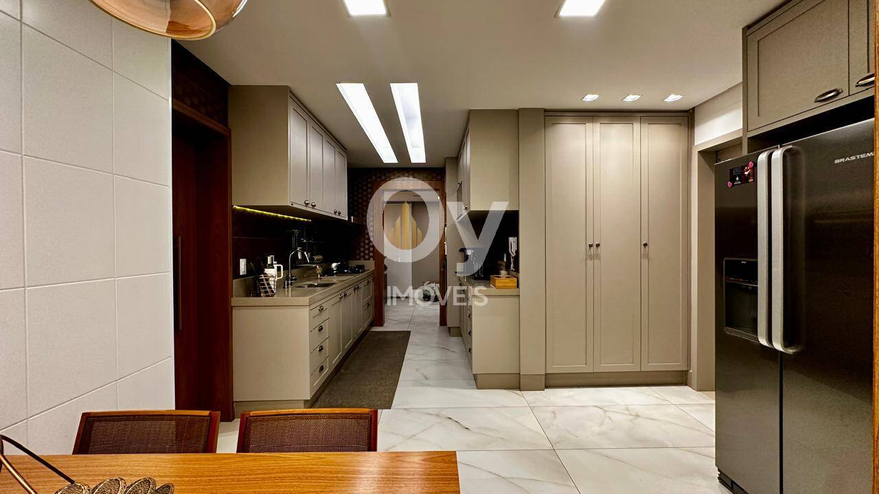 Apartamento à venda MOBILIADO no Celebrity Vila Ema | 154m²