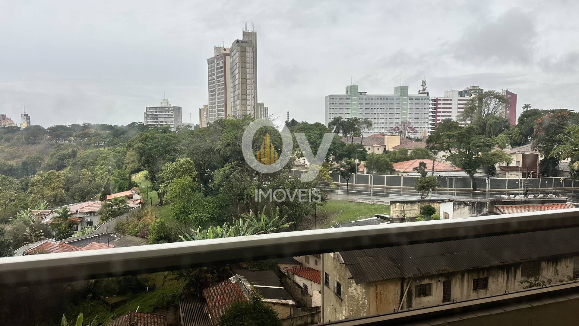 Apartamento Locação - Edifício Por do Sol