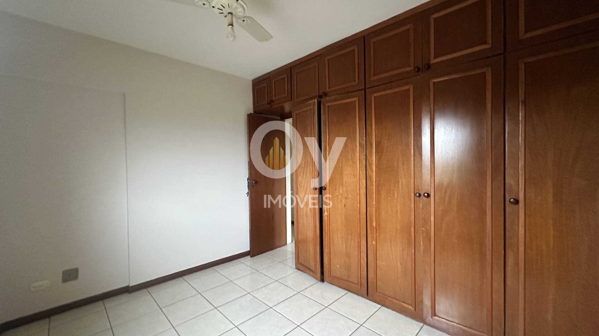 Apartamento Locação - Edifício Por do Sol