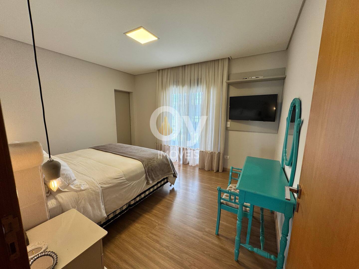 Casa com 325m² e 4 Suítes Extraordinárias | conforto e da privacidade | SJC