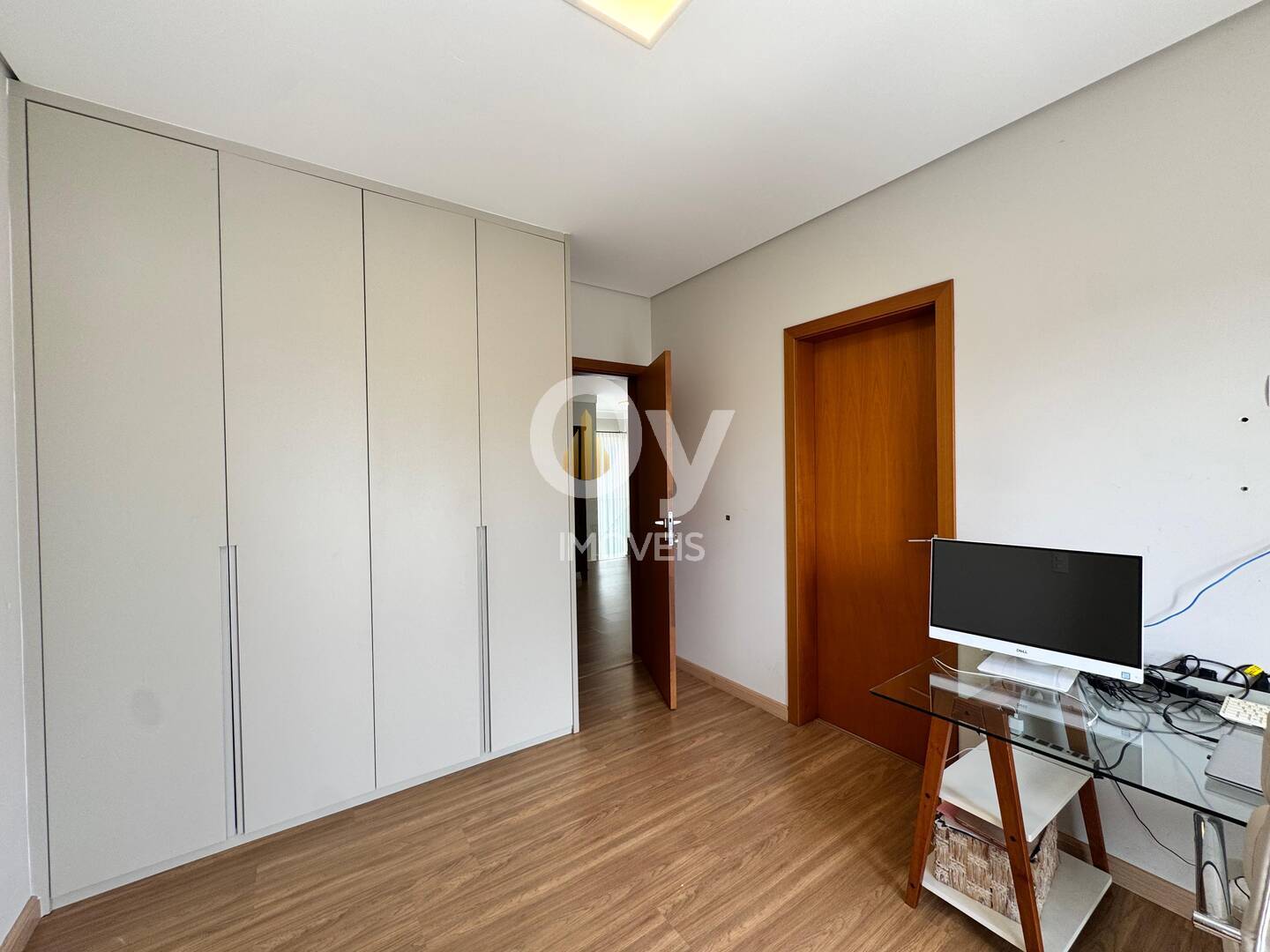 Casa com 325m² e 4 Suítes Extraordinárias | conforto e da privacidade | SJC