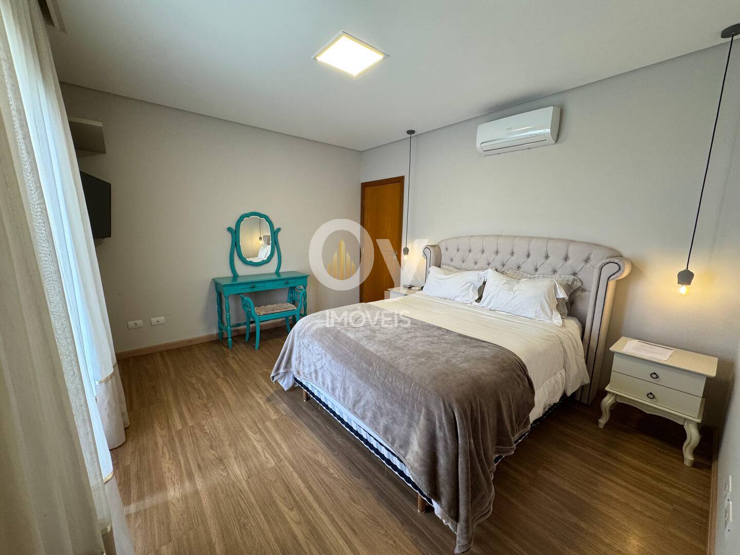 Casa com 325m² e 4 Suítes Extraordinárias | conforto e da privacidade | SJC