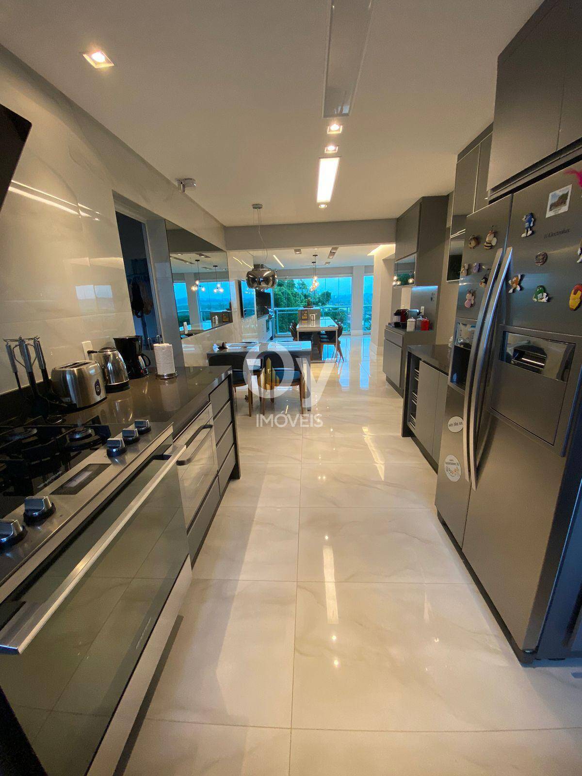 Apartamento Belvedere á venda | 259 m² | 4 Dormitórios | 3 Suítes