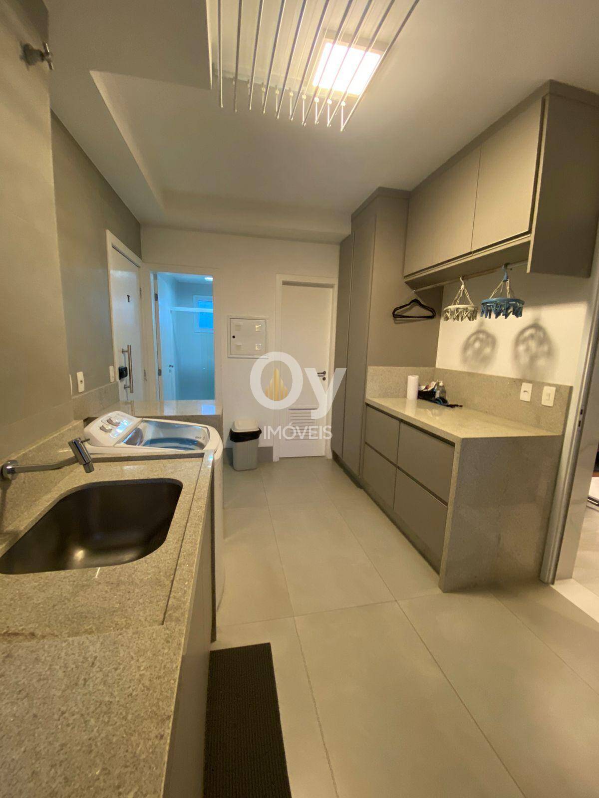 Apartamento Belvedere á venda | 259 m² | 4 Dormitórios | 3 Suítes