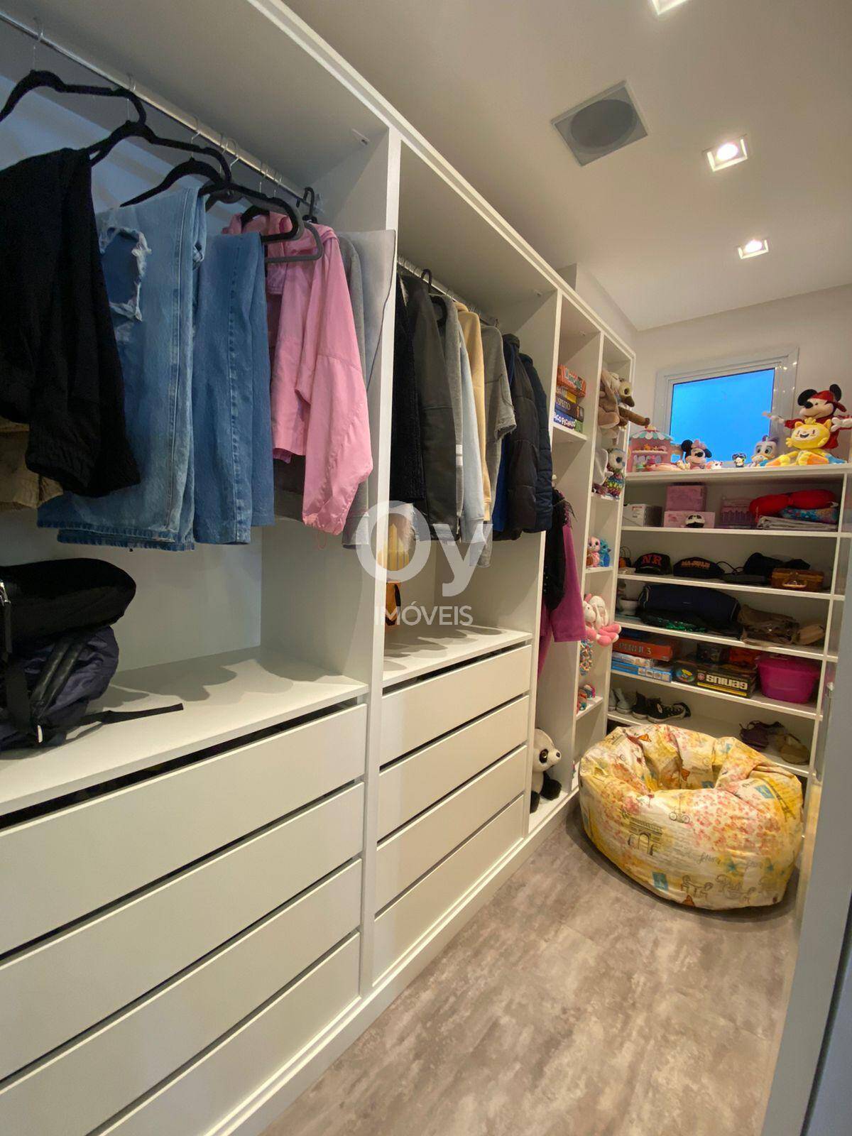 Apartamento Belvedere á venda | 259 m² | 4 Dormitórios | 3 Suítes