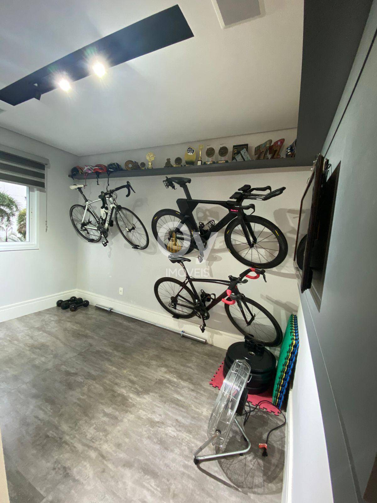 Apartamento Belvedere á venda | 259 m² | 4 Dormitórios | 3 Suítes