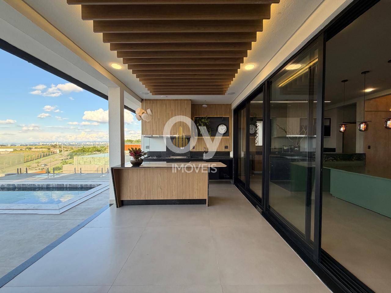 Casa de Luxo Urbanova SJC | 5 Suítes, Cinema e Piscina Borda Infinita