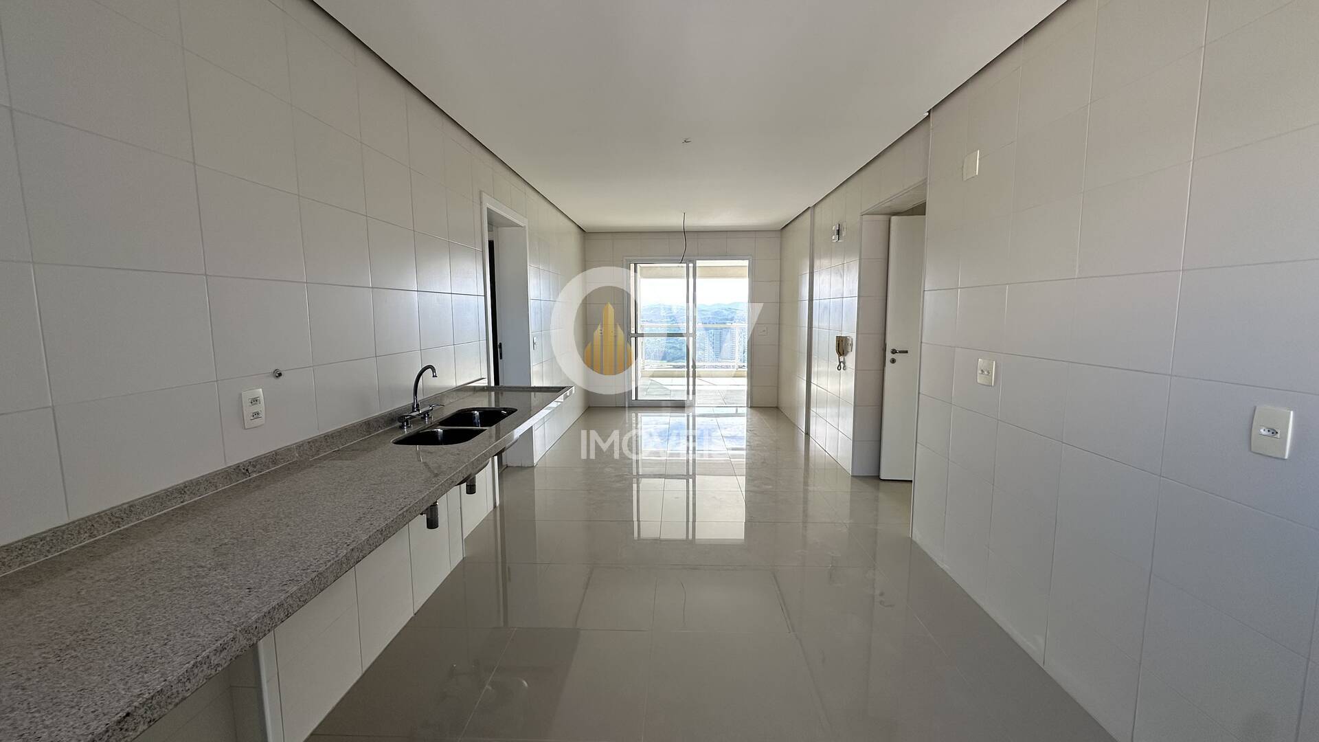 Apartamento à venda com 278 m² no Paesaggio