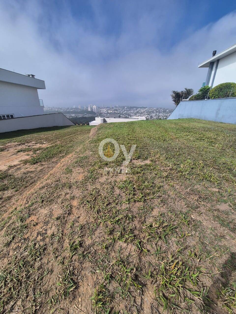 Terreno aclive - Reserva do Paratehy Sul | 816 m² | Vista privilegiada!