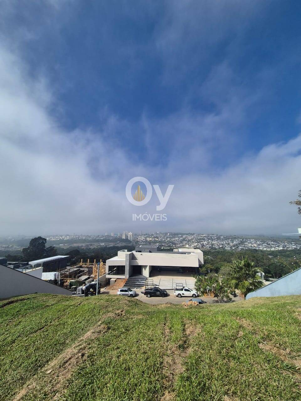 Terreno aclive - Reserva do Paratehy Sul | 816 m² | Vista privilegiada!
