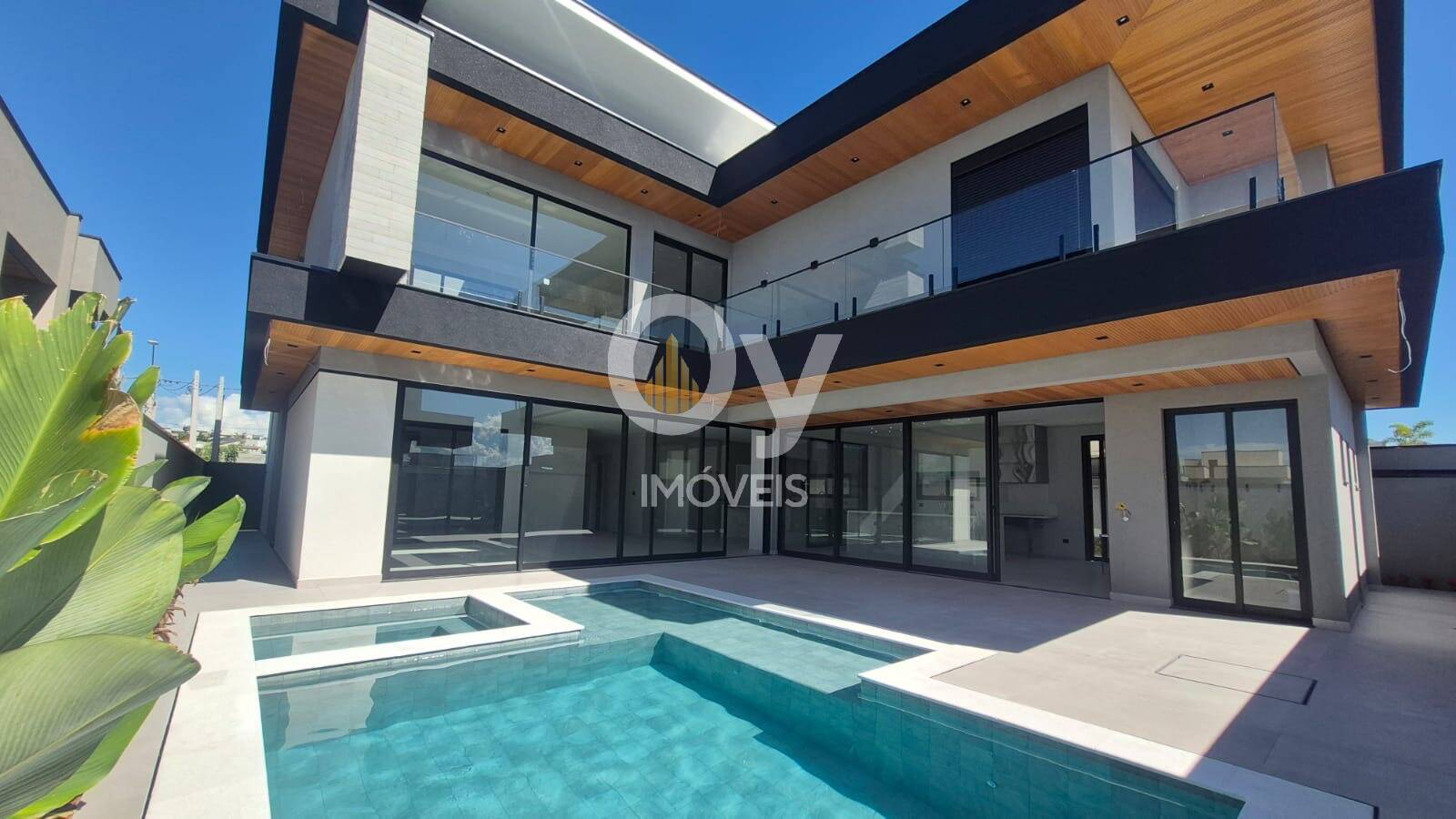 Sobrado Tecnológica com Lazer de Resort no Urbanova 486m²