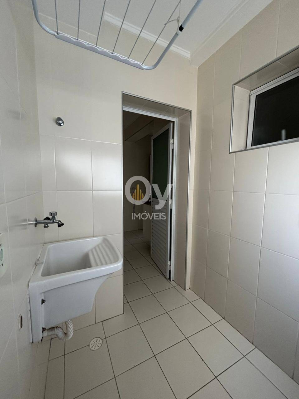 Apartamento para locação/ Edifício Ágatha / 69m2
