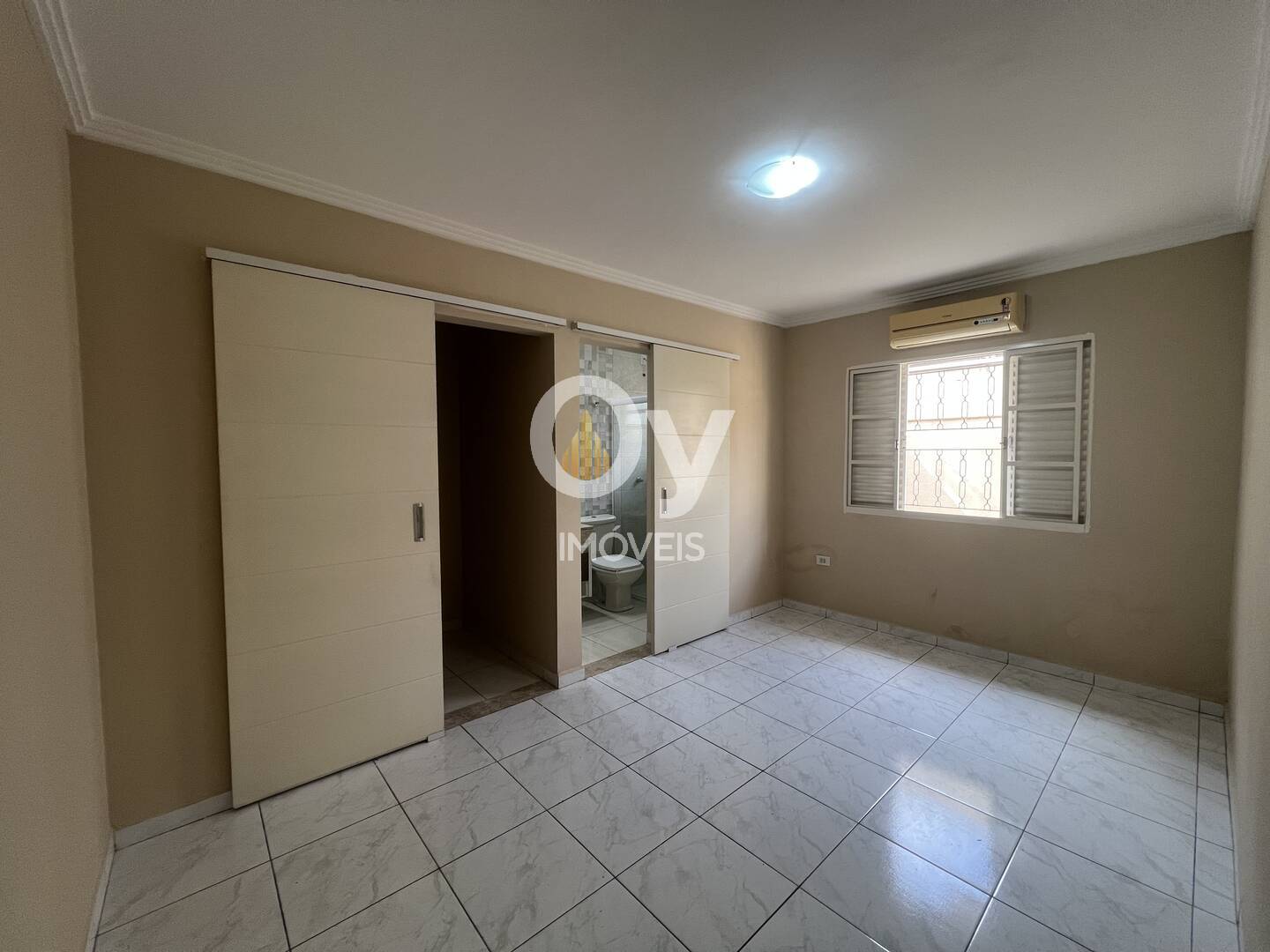 Casa à Venda no Bairro 31 de Março | 2 Dormitórios 1 Suíte