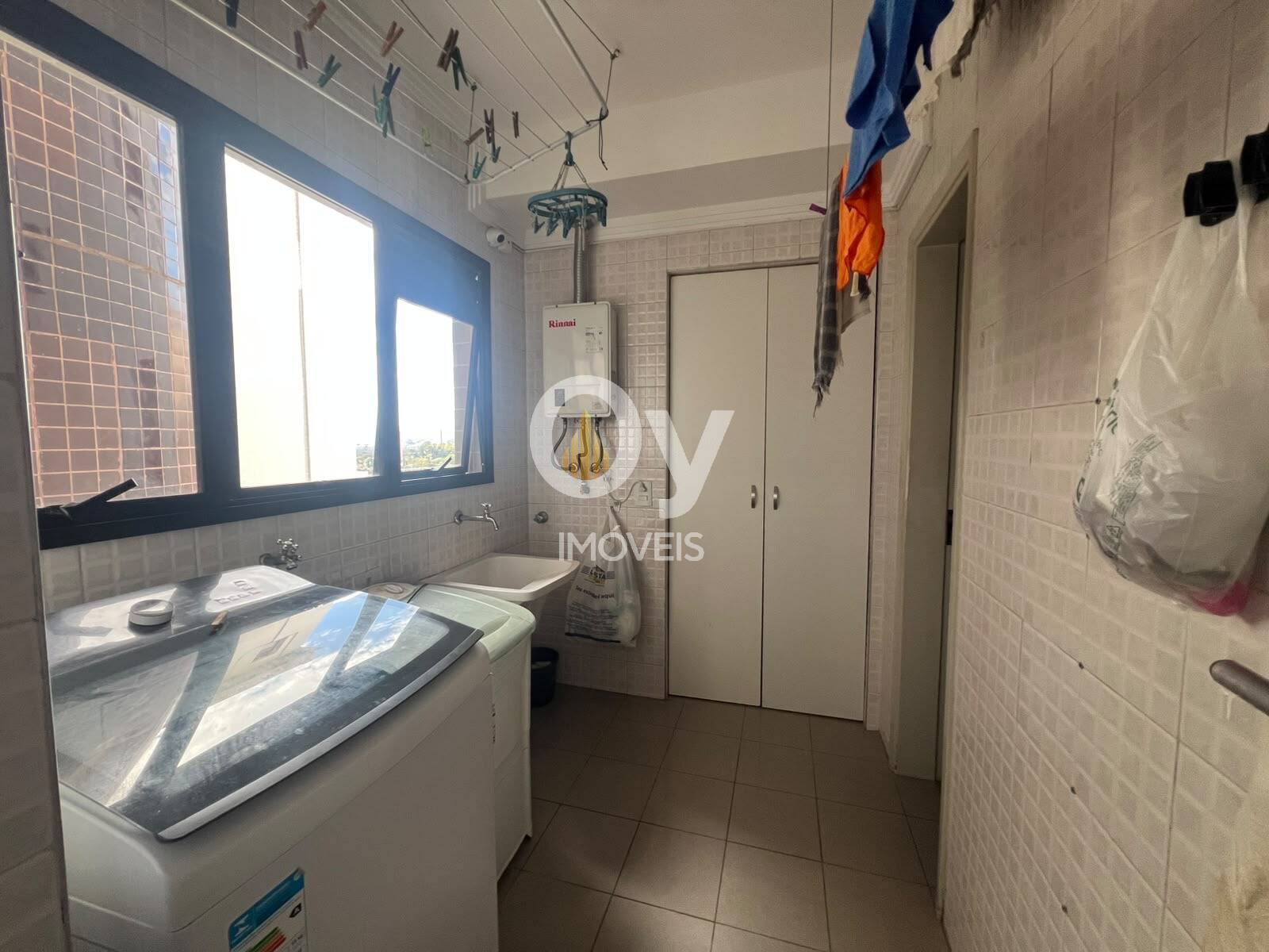 Apartamento 127m² em SJC | 3 Dormitórios, Suíte, Escritório e Lavabo
