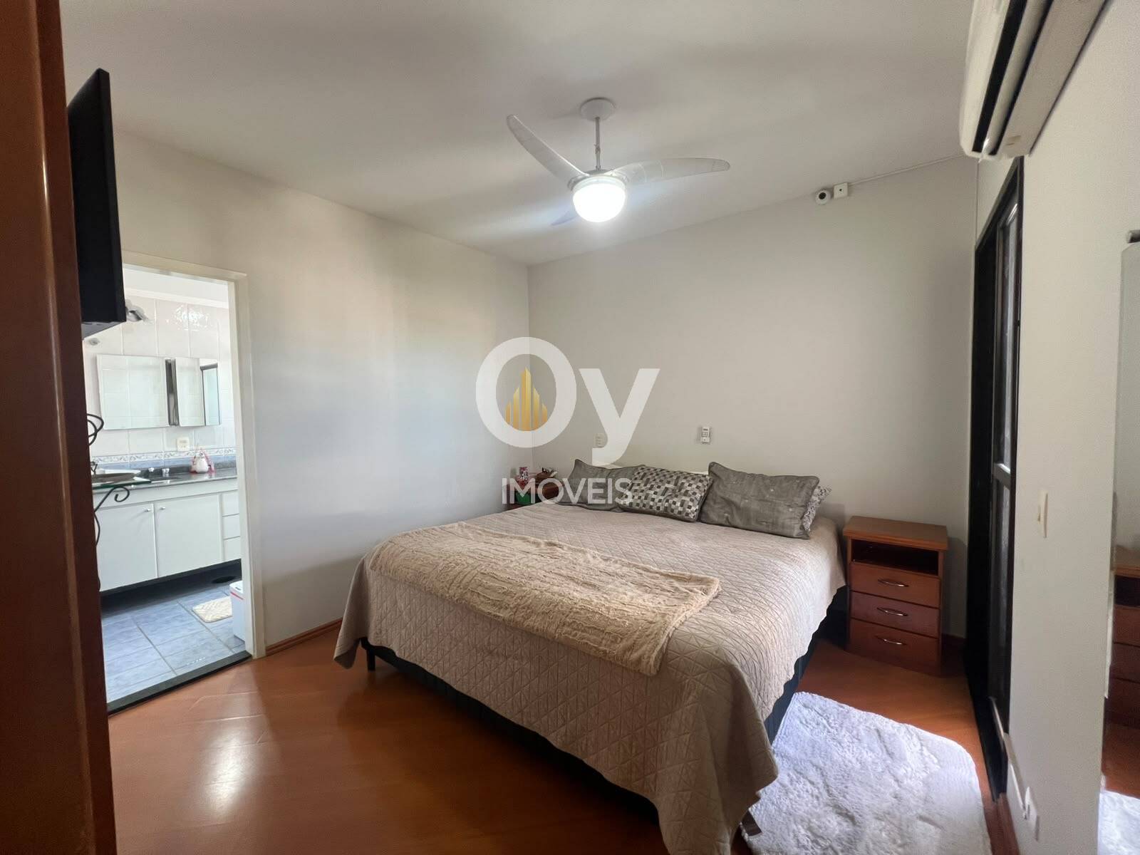 Apartamento 127m² em SJC | 3 Dormitórios, Suíte, Escritório e Lavabo