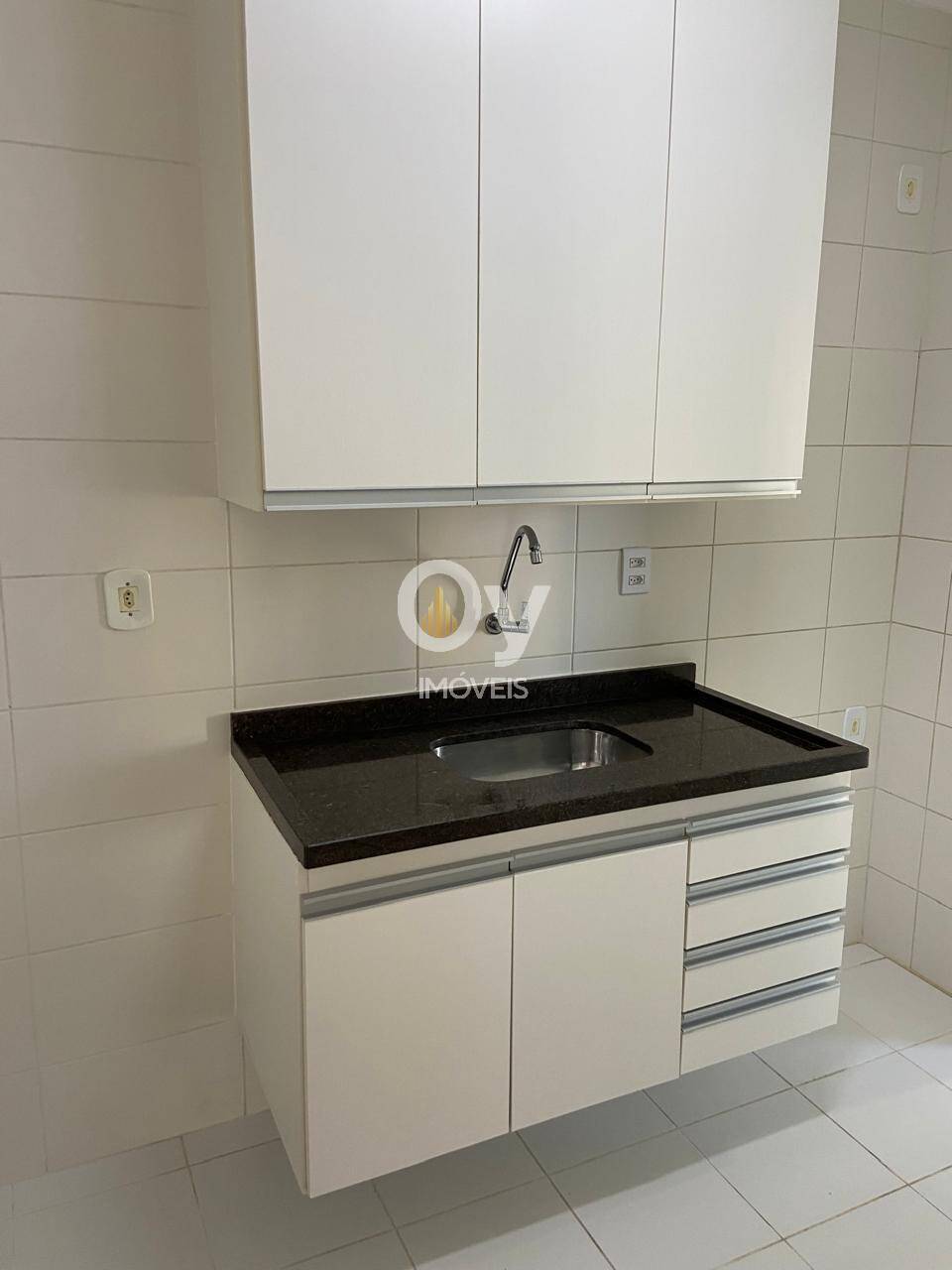 Apartamento locação Fênix/ frente à praça do Aquarius