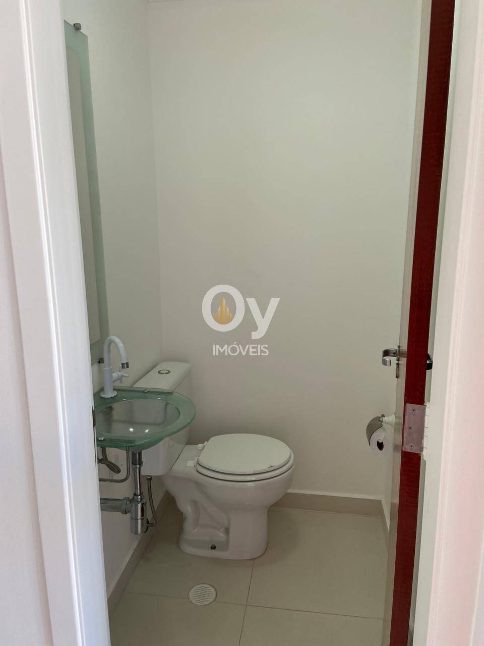 Apartamento locação Fênix/ frente à praça do Aquarius