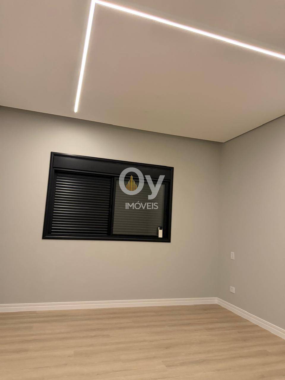 sobrado no Alphaville 2 Urbanova | R$ 4,7 Mi, Estuda Permuta de até 40%