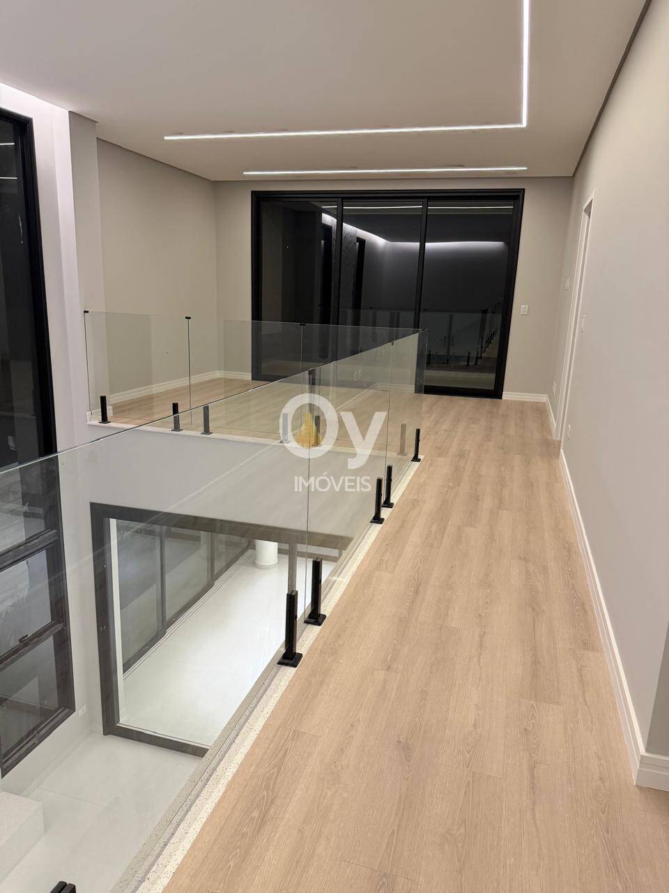 sobrado no Alphaville 2 Urbanova | R$ 4,7 Mi, Estuda Permuta de até 40%