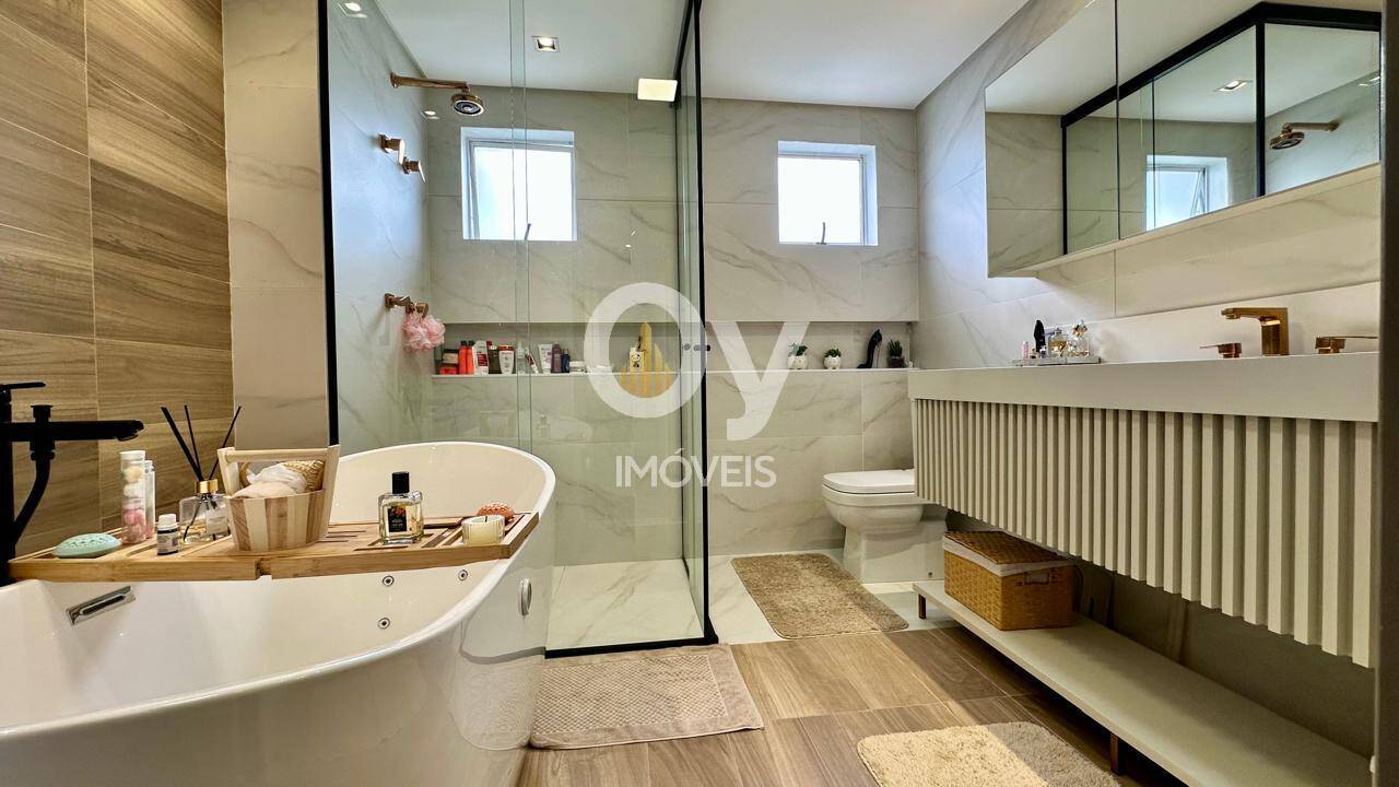 Apartamento à venda Gran Club / 182m2 / 3 suites
