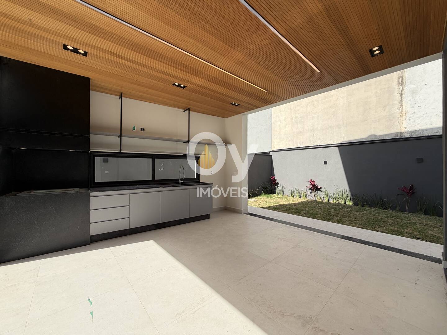 Sobrado Volpe Alphaville II SJC | Projeto Ohira, 5 Suítes e Vista