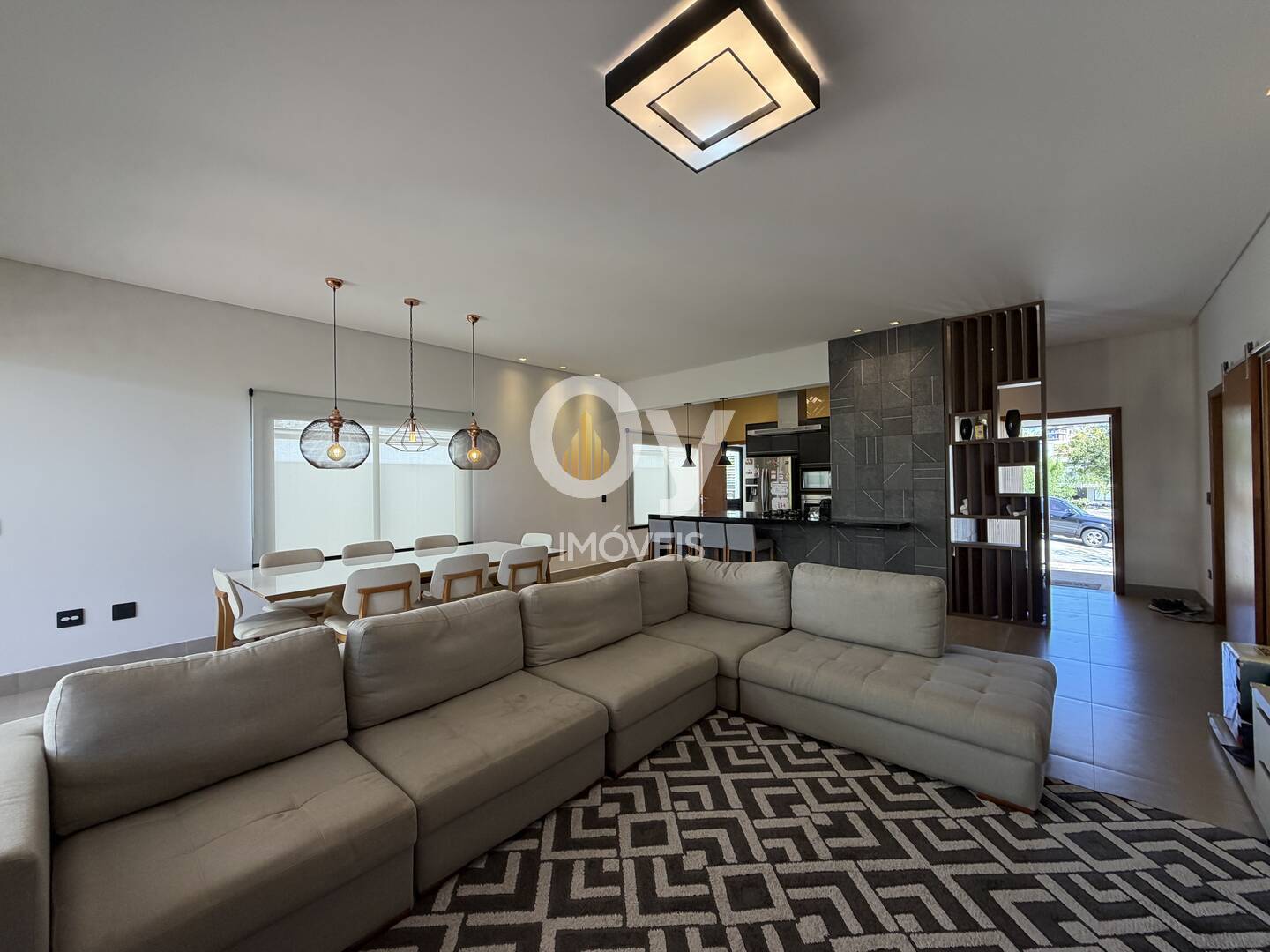 Casa Residencial Mônaco SJC | 450m² Terreno, 3 Quartos e Gourmet