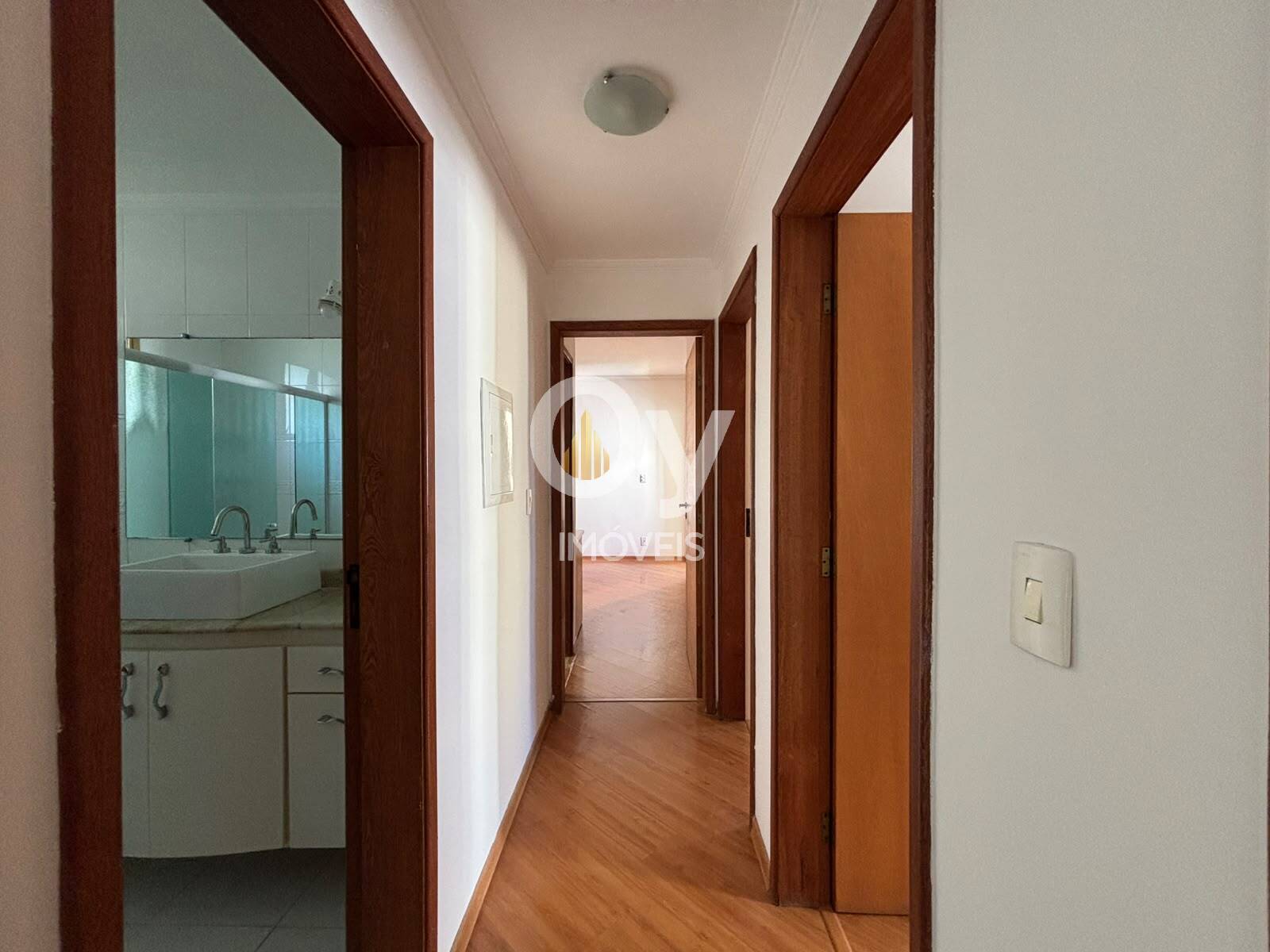 Apartamento Jd. Aquarius | 111 m² | 3 dormitórios sendo 1 suíte | 2 vagas