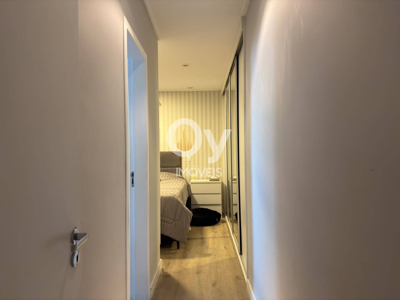 Apartamento Mobiliado| 122 m² | 2 dormitórios (1 Suíte) + 1 reversível