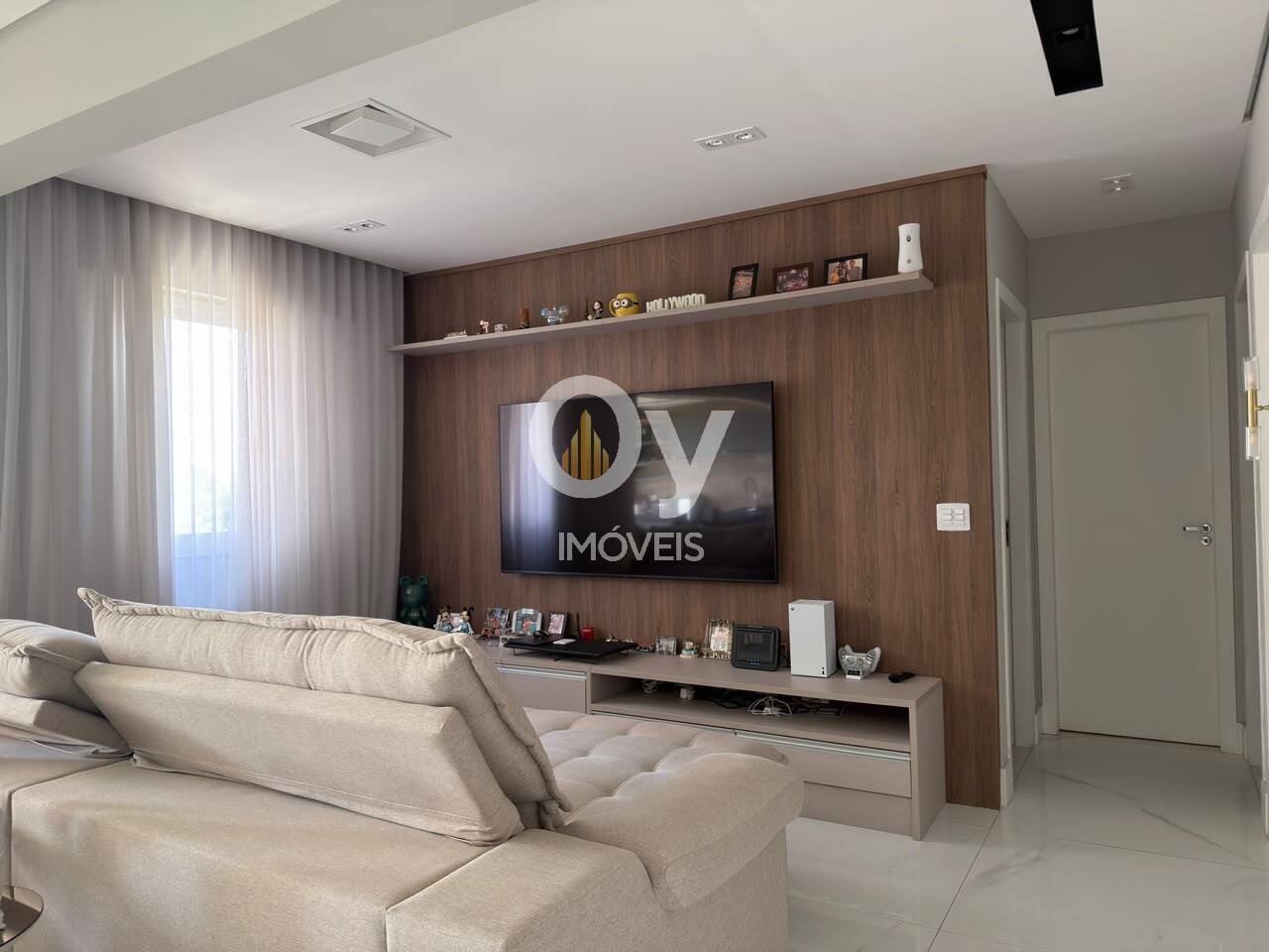 Apartamento Mobiliado| 122 m² | 2 dormitórios (1 Suíte) + 1 reversível