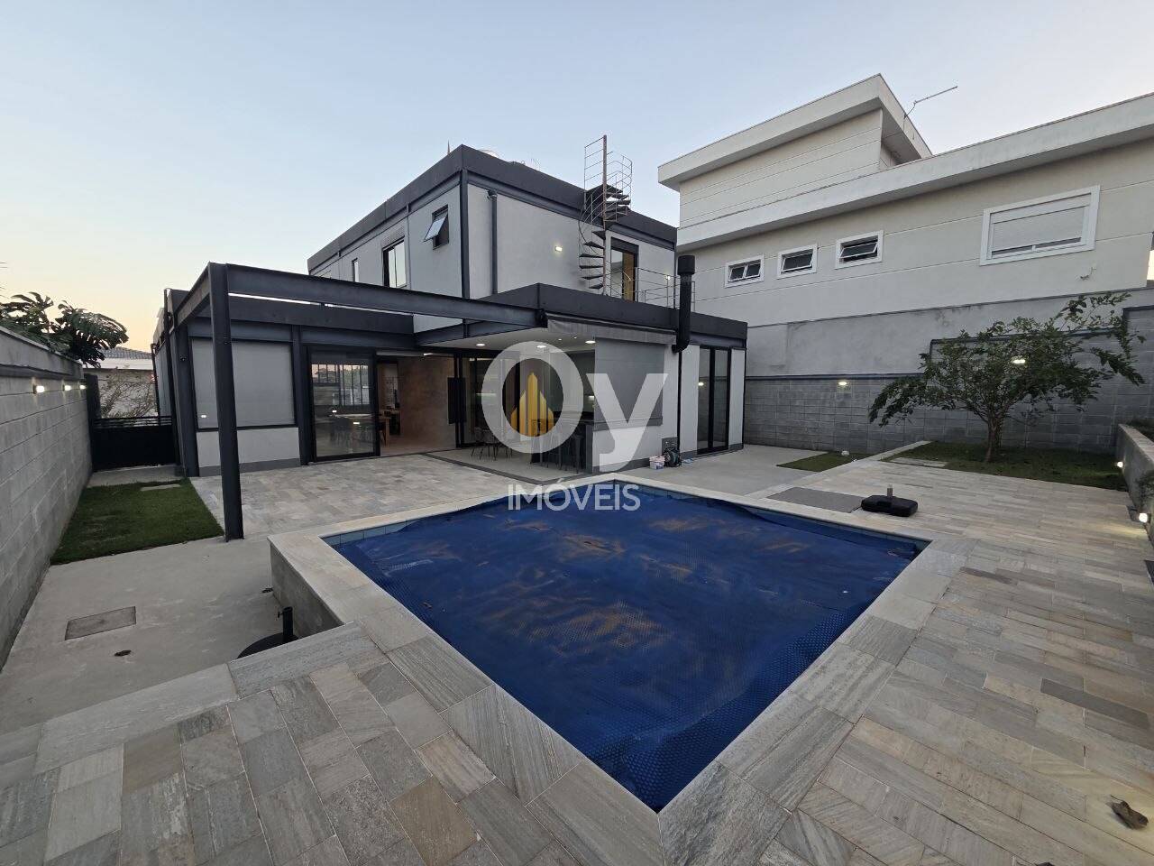 Casa Montserrat SJC | Projeto Otta Albernaz, 338m² e Vista APP
